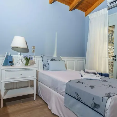 Villa Simantiri